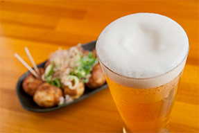 飲み物、 料理